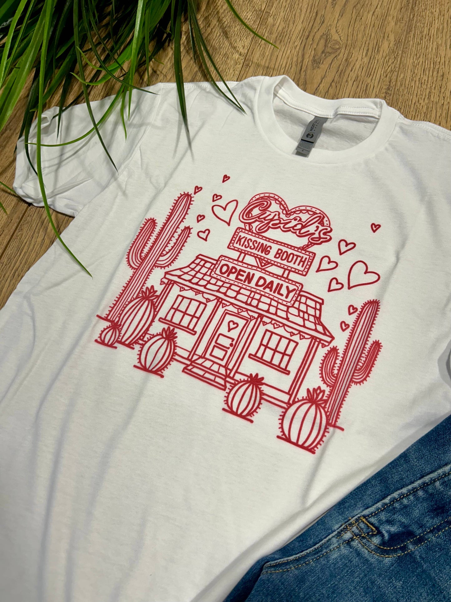 Cupids Kissing Both Graphic Tee/Crewneck
